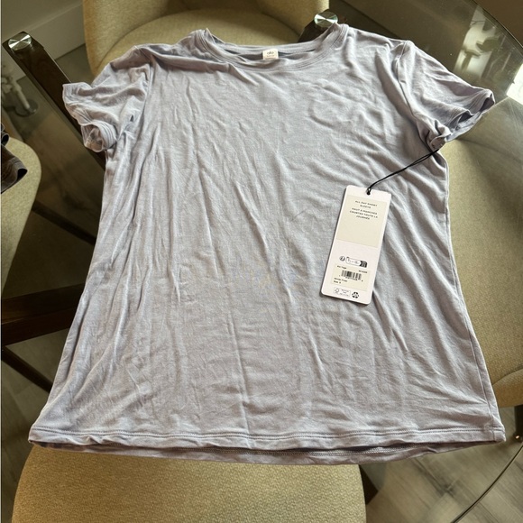 Alo NWT all day short sleeve shirt - Picture 3 of 5